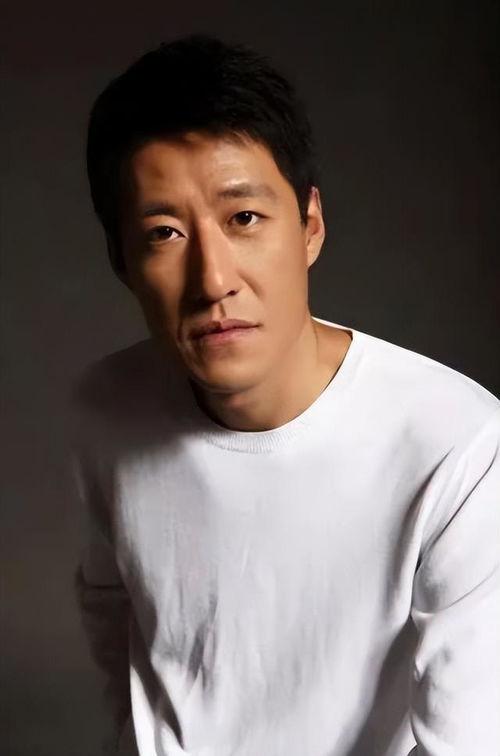 娱乐吃瓜君转型男演员